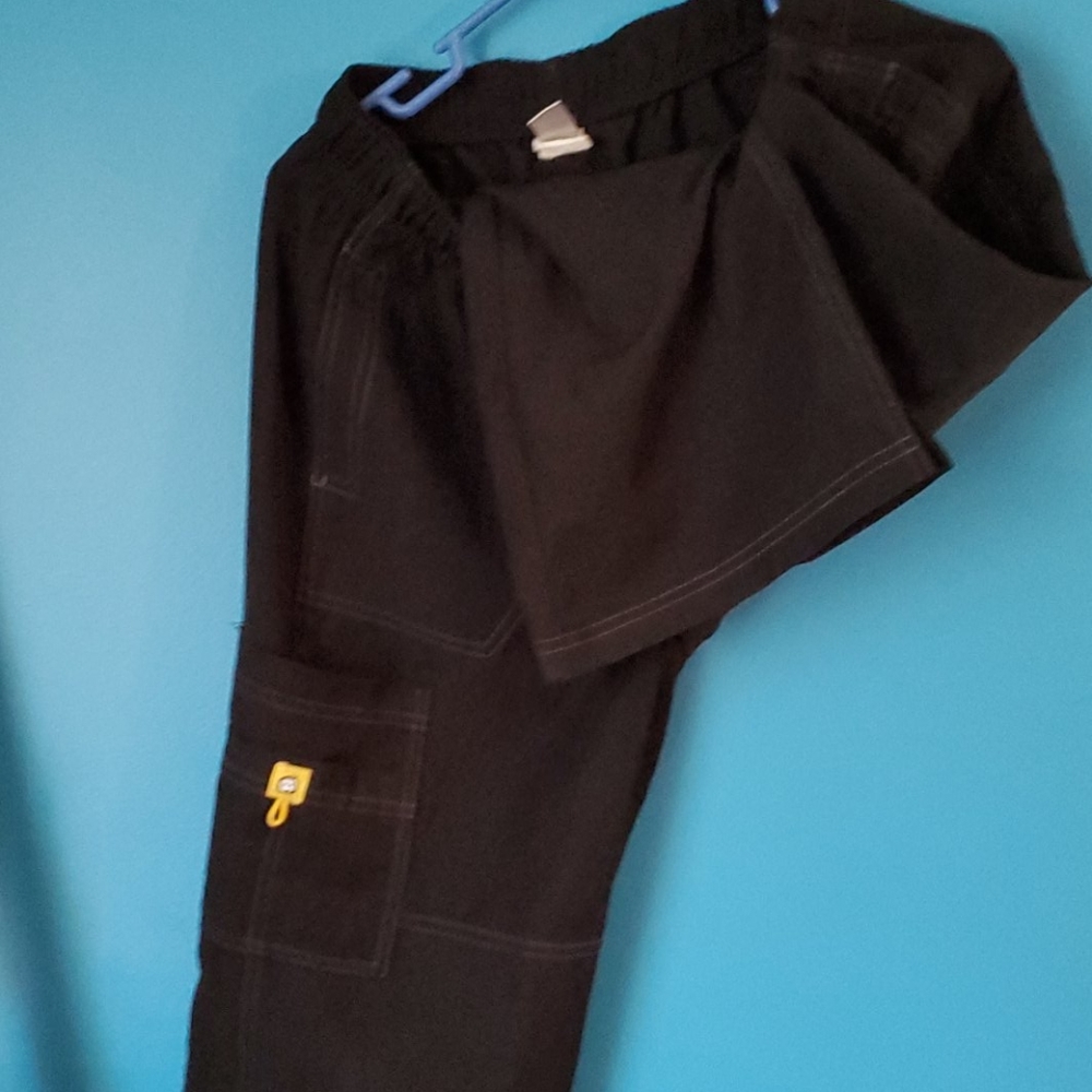 Scrub pants